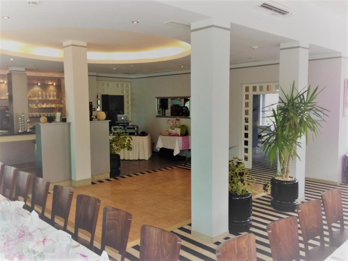 Hotel Ambiente Walldorf Вальдорф Экстерьер фото